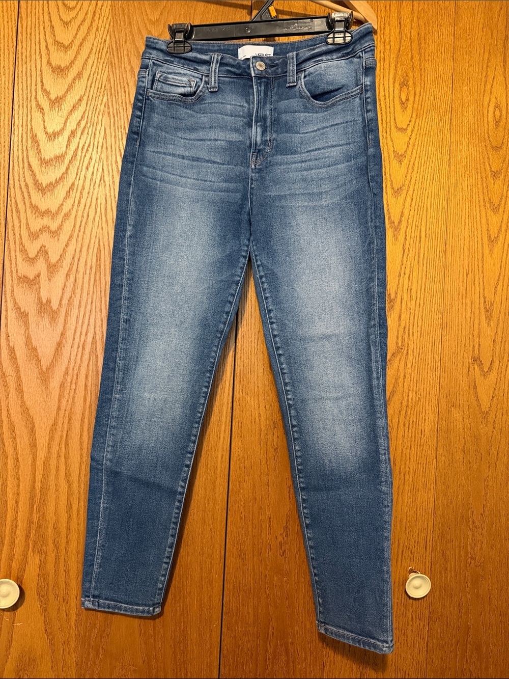 Vervet Women’s High-Rise Slim Fit Blue Jeans